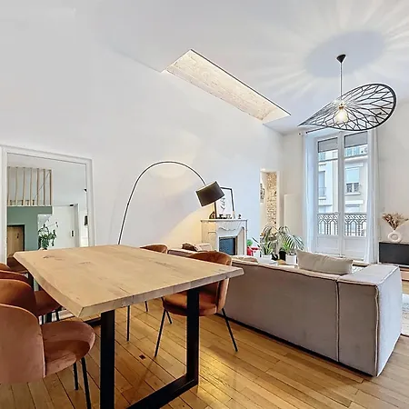 L Atypique D Edouard * Grenoble