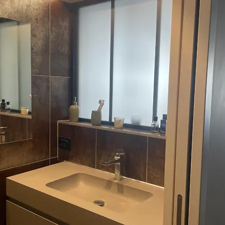 L Atypique D Edouard