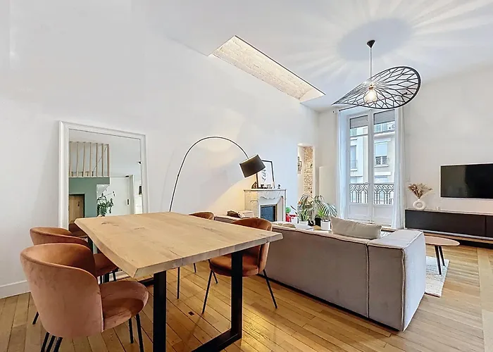 L Atypique D Edouard * Grenoble